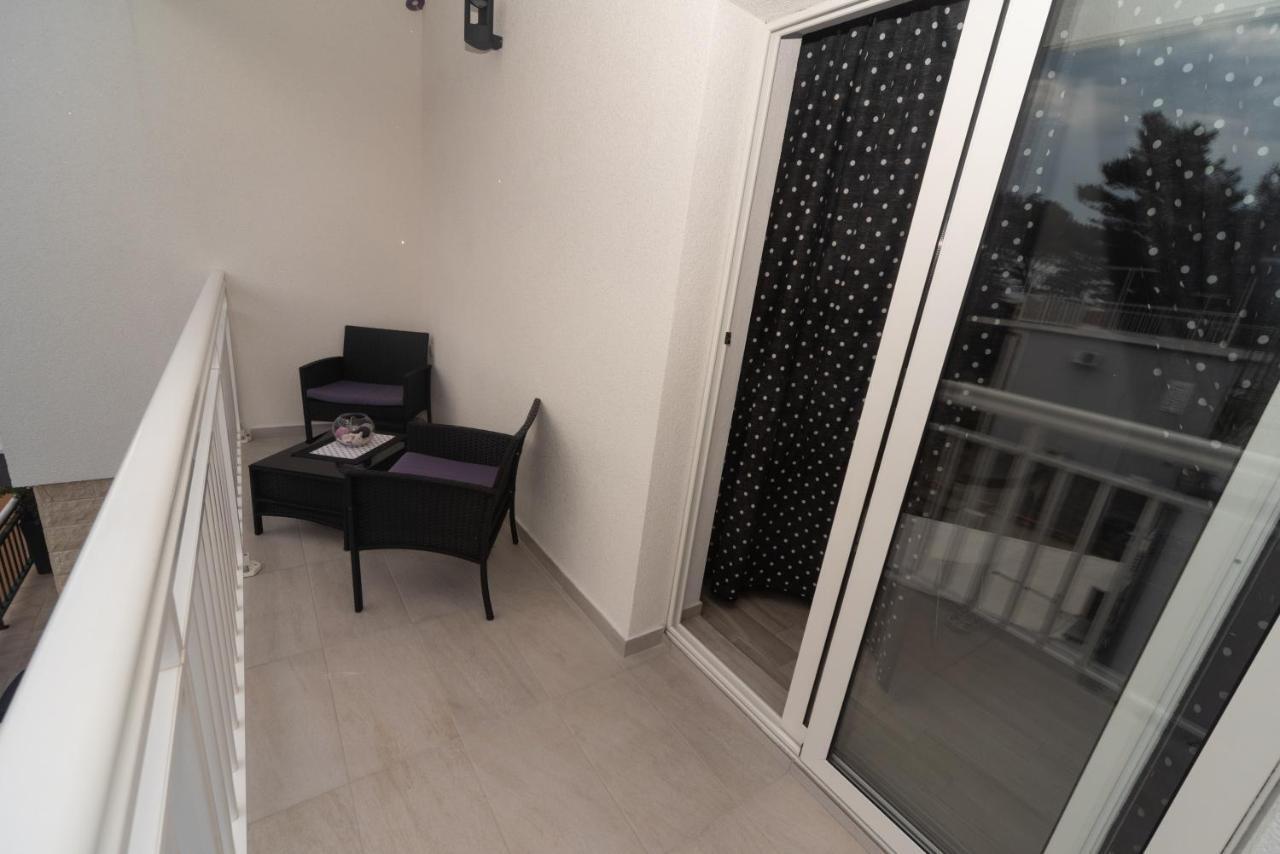 Apartment Antonio Baška Voda Kültér fotó